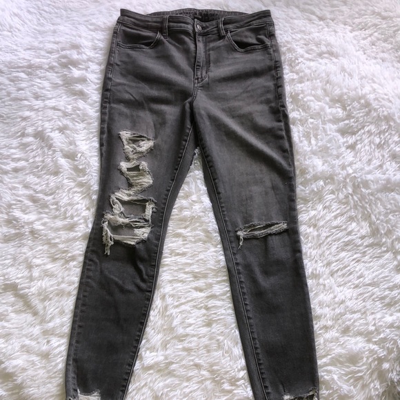 AE Gray Distressed Jeggings Size 10 - Picture 1 of 5